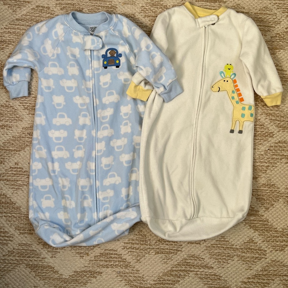 Carters 0-9 month fleece zip up sleepsack with sleeves